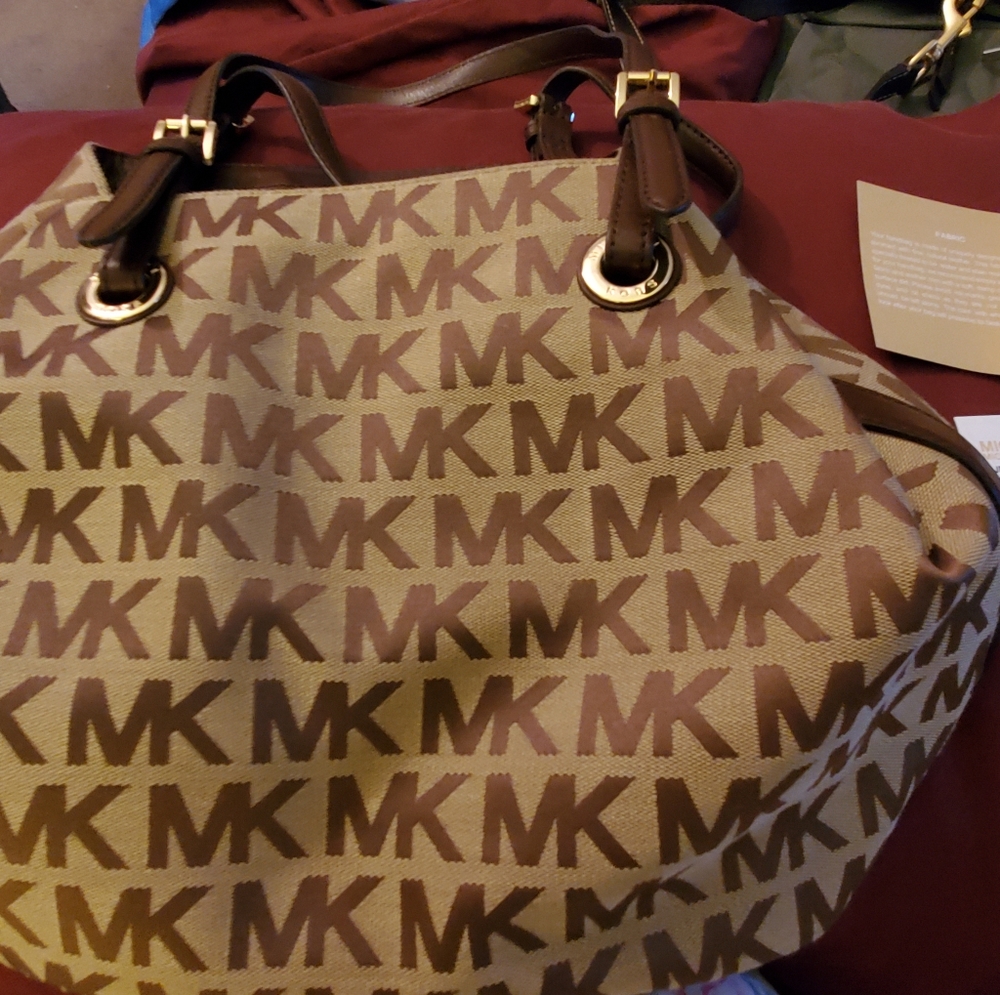 Michael Kors bag